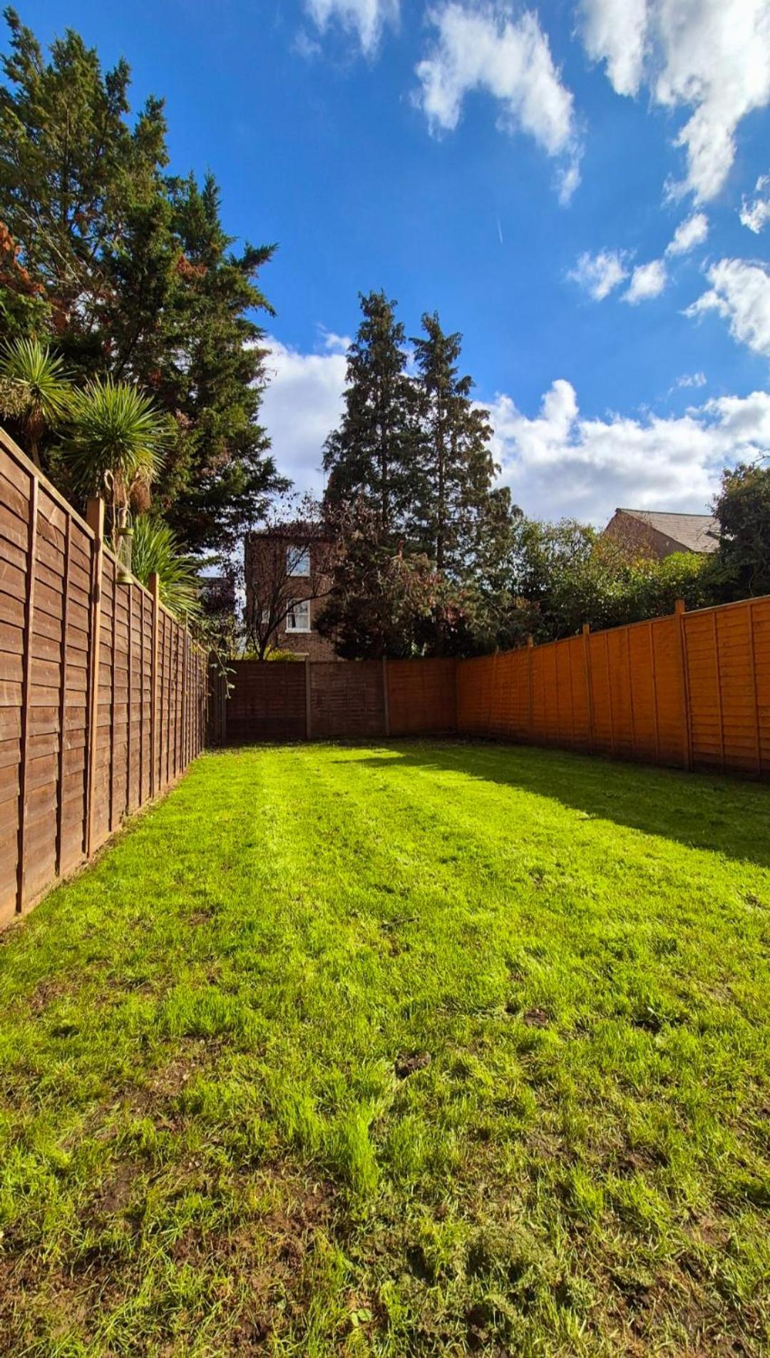 Beautiful Double In Acton, West * Londra